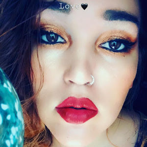 Meet your Posher, Hope